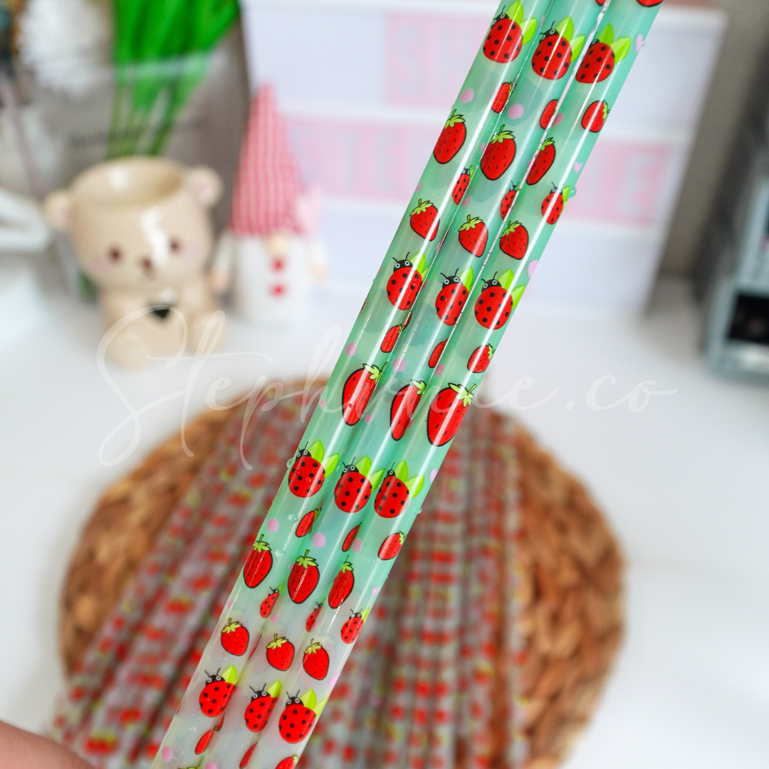 Strawberry Lady Bug - Color Changing Reusable Plastic Straw - 10 inch