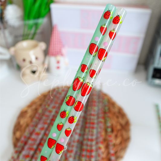 Strawberry Lady Bug - Color Changing Reusable Plastic Straw - 10 inch