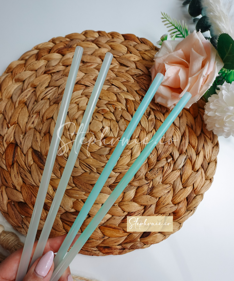 Mint Color Changing Reusable Plastic Straw - 10 inch